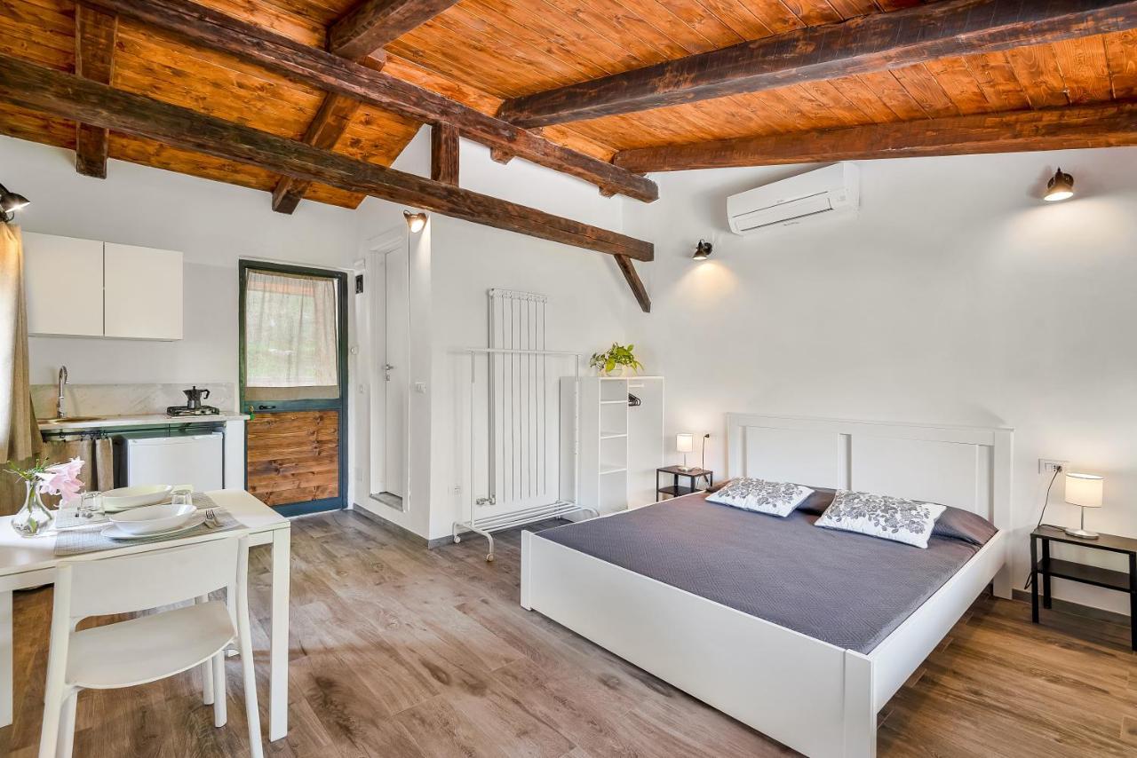 Ippotur Medieval Resort Castelnuovo Magra Luaran gambar