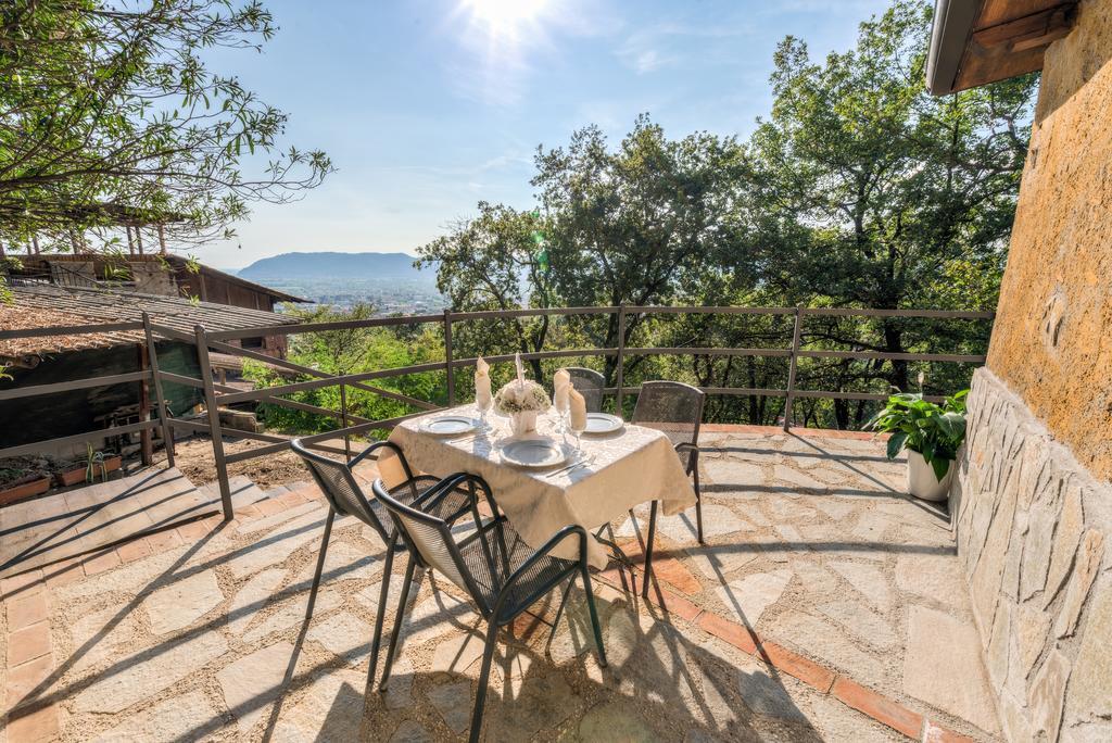 Ippotur Medieval Resort Castelnuovo Magra Luaran gambar