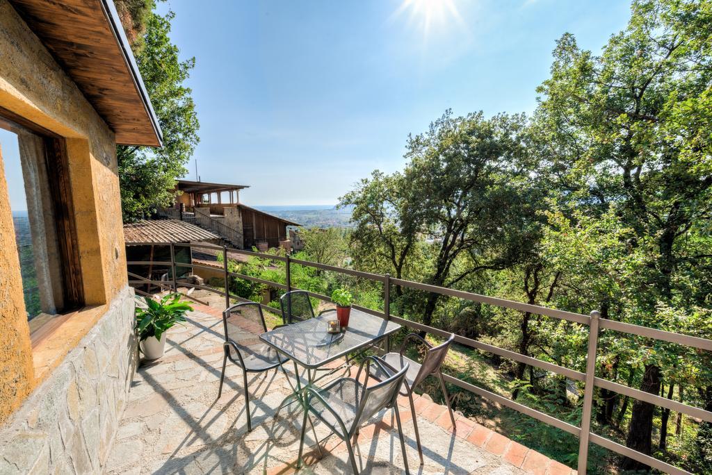 Ippotur Medieval Resort Castelnuovo Magra Luaran gambar