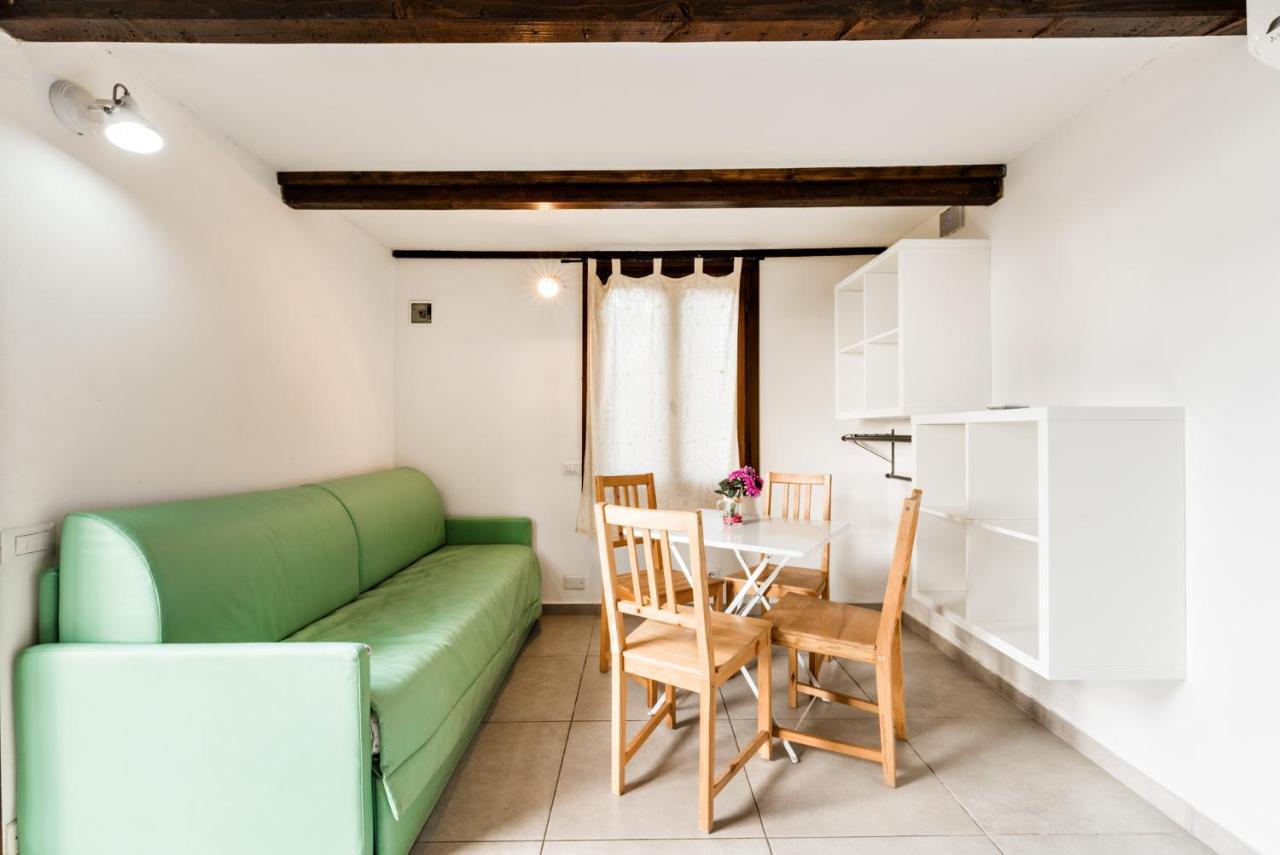 Ippotur Medieval Resort Castelnuovo Magra Luaran gambar